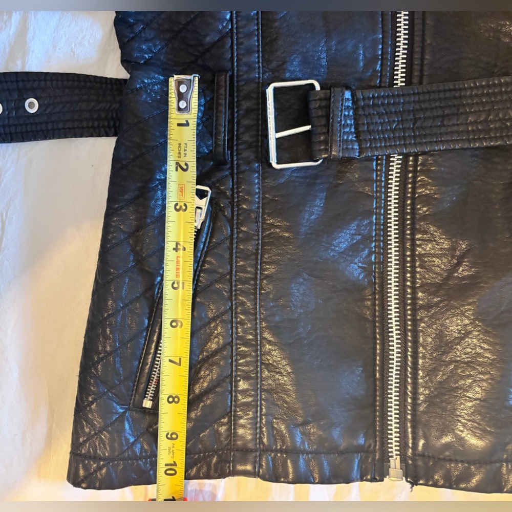 Guess Midnight Black Leather Outerwear - Picture 14 of 16